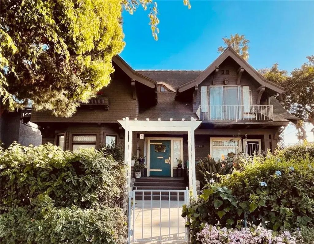 1500 E 1st Street, Long Beach