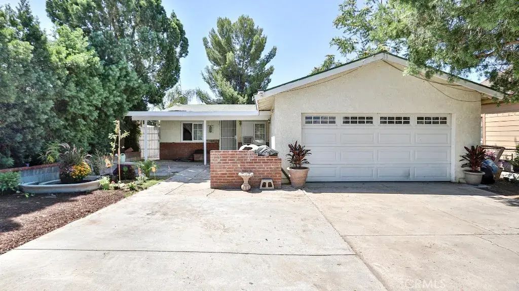 2810 11th Street, Riverside