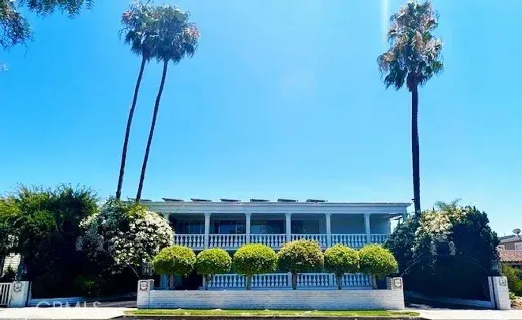 730 Santiago Avenue, Long Beach