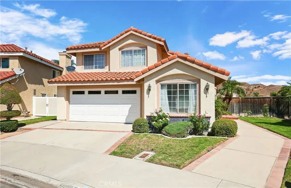 4848 Feather River Road, Corona