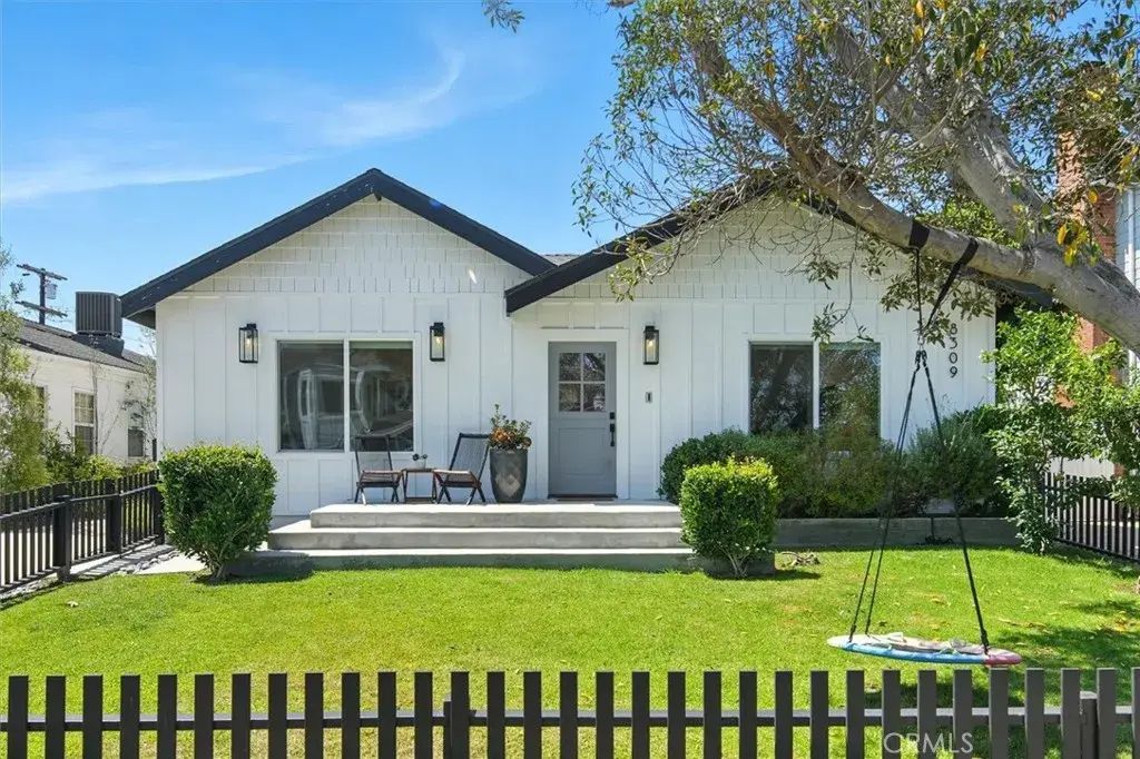 8309 Westlawn Avenue, Westchester