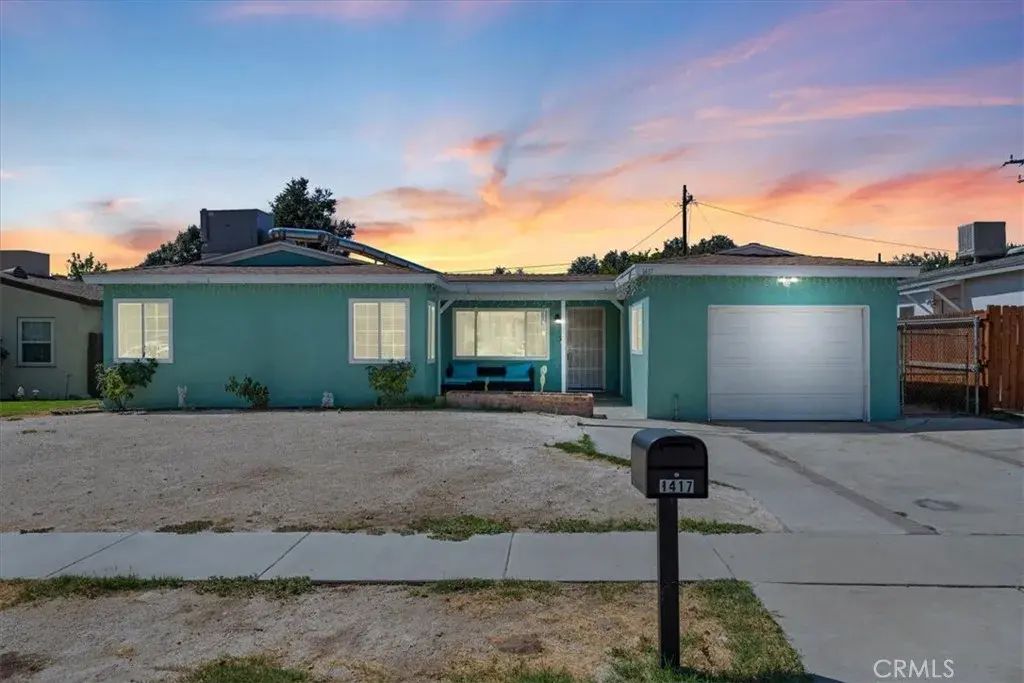 1417 W Marshall Boulevard, San Bernardino