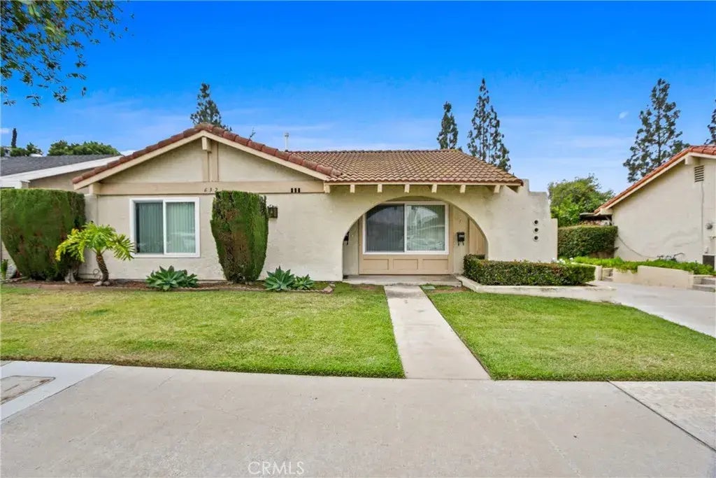 632 E La Veta Avenue, Orange