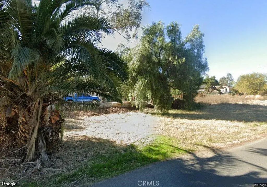 Hecht, Menifee