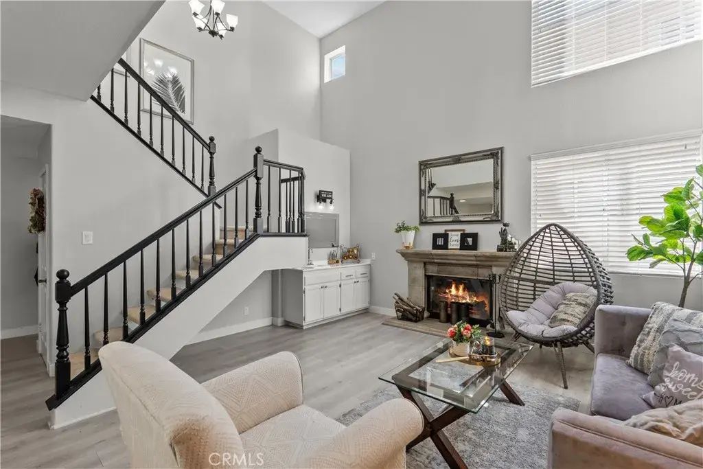 18602 Shangri La Drive 317, Canyon Country