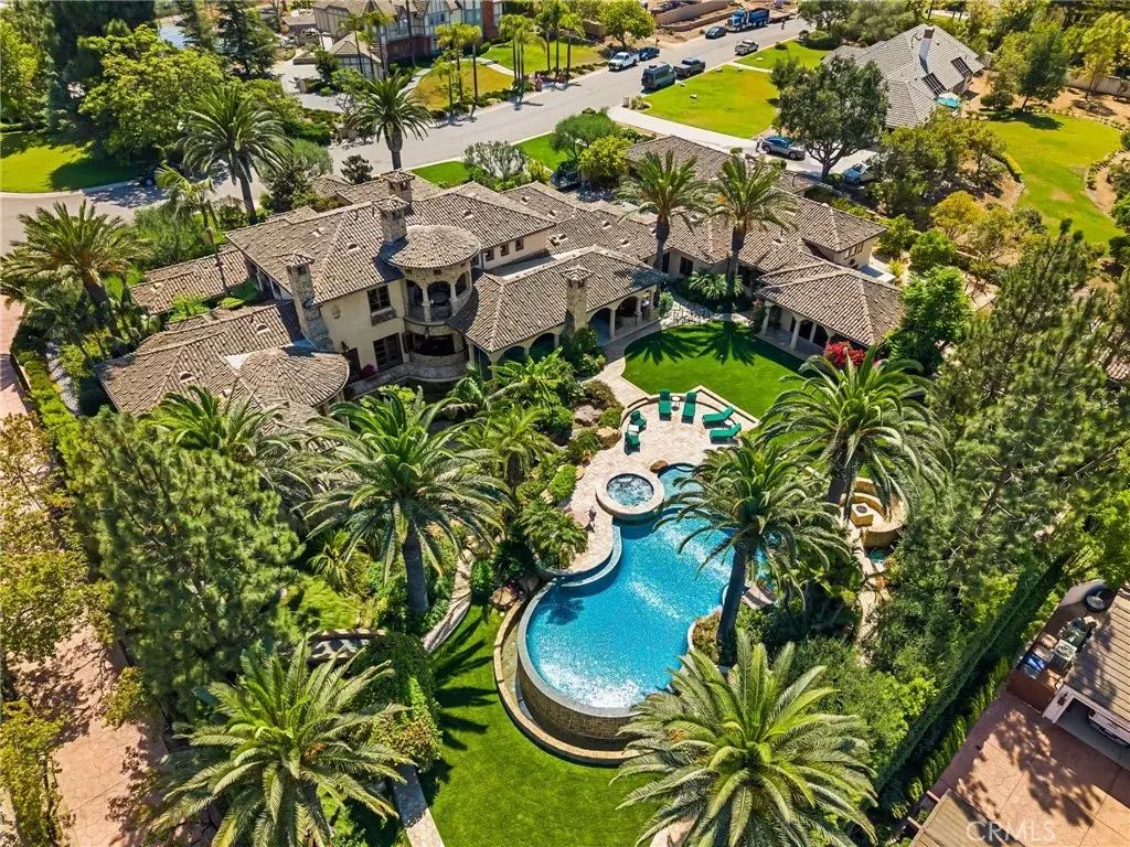 427 La Marina Drive, Camarillo
