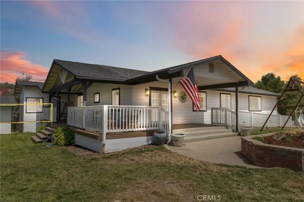 53777 Road 200, O'neals
