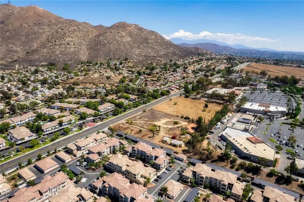 21665 Box Springs, Moreno Valley