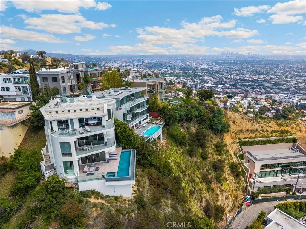 1609 Viewmont Drive, Los Angeles