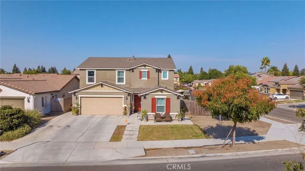 1649 N Comstock Court, Visalia