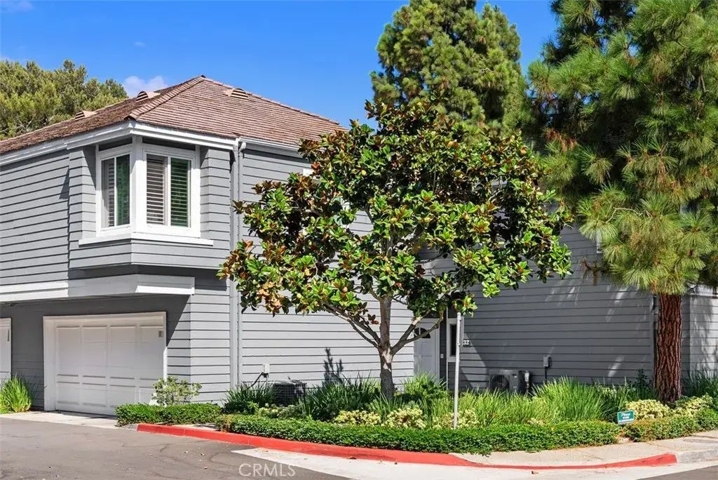 132 Westport 78, Newport Beach