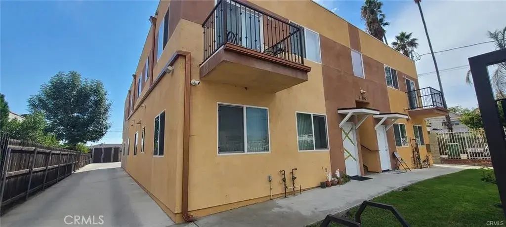 11606 Hamlin Street 1, North Hollywood
