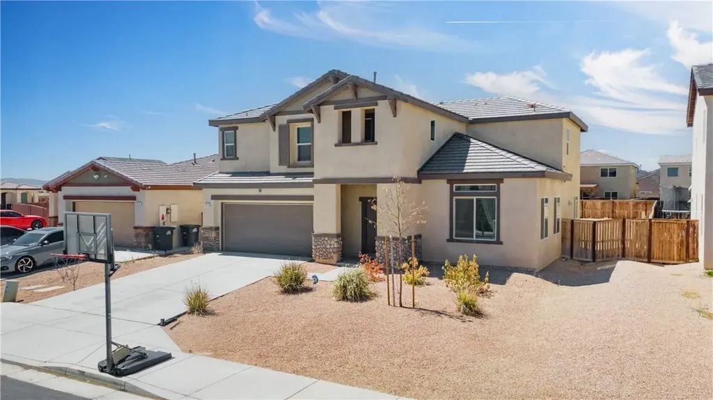 2019 Via Bonita Casa Avenue, Rosamond