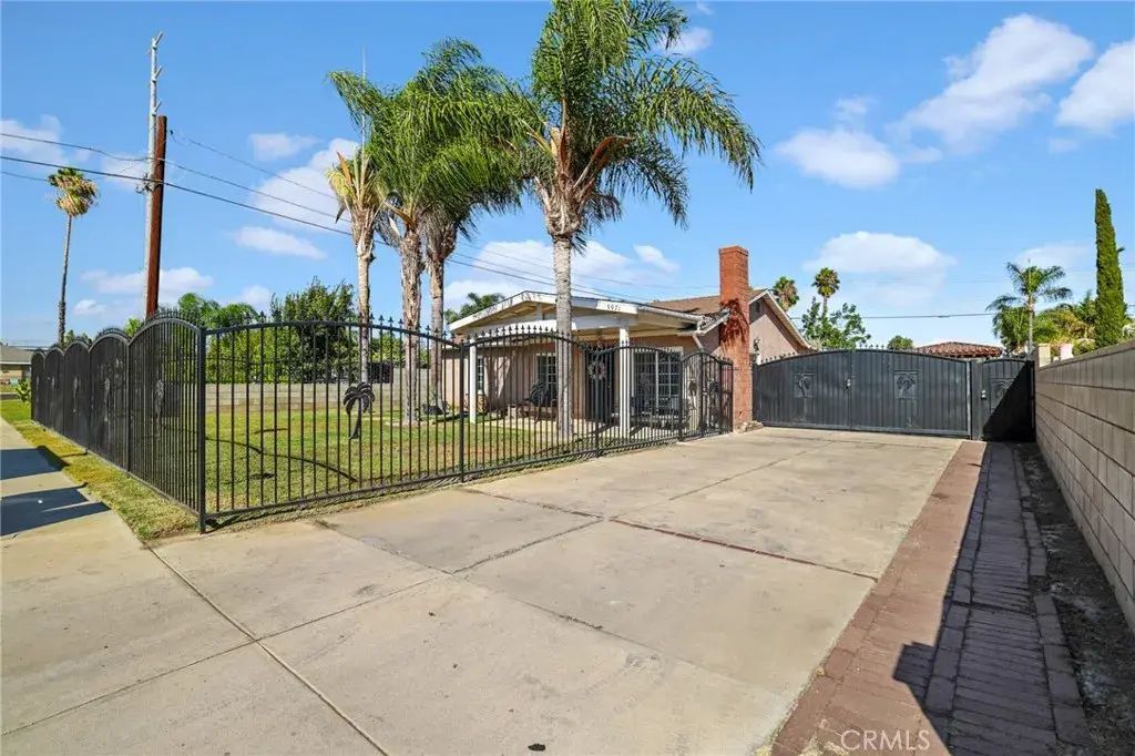 5971 Bee Jay Street, Riverside