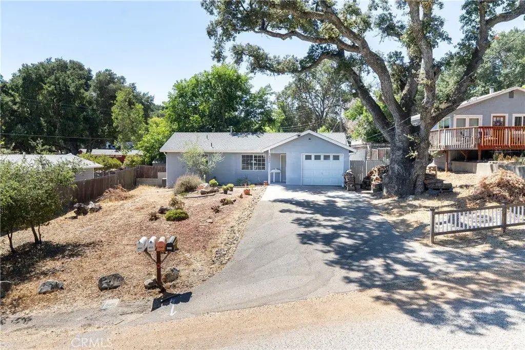 4940 Arizona Avenue, Atascadero
