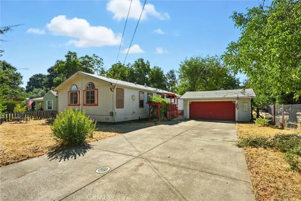 551 Clover Drive, Upper Lake