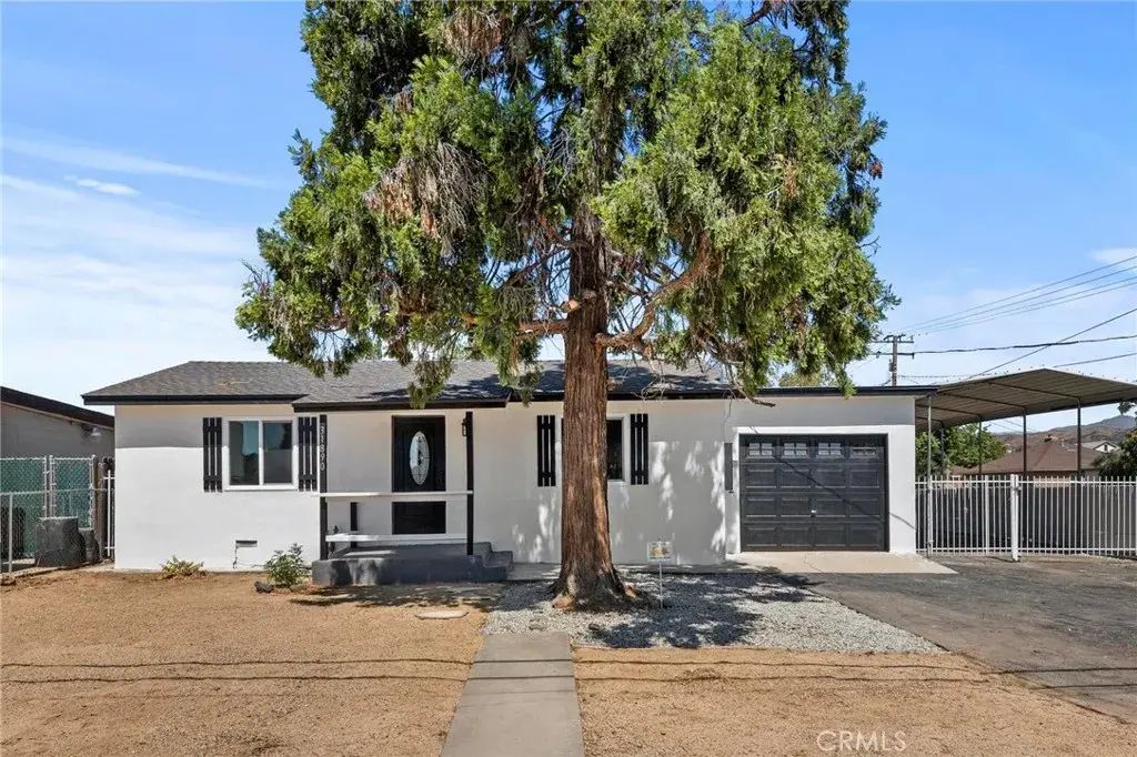 31890 Avenue East, Yucaipa