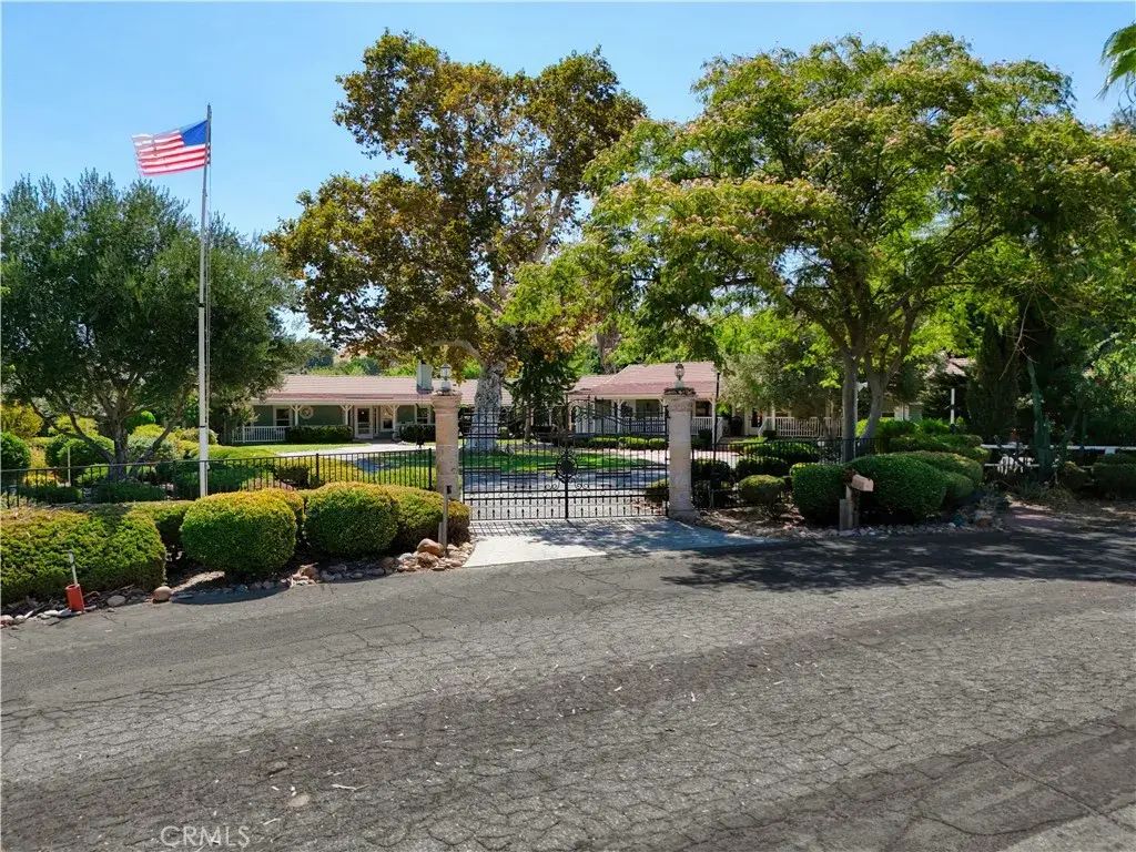 7501 Uplands Of The Kern Drive, Bakersfield