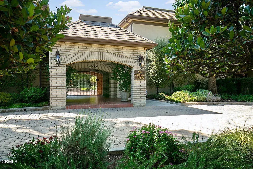 252 Palmetto Drive, Pasadena