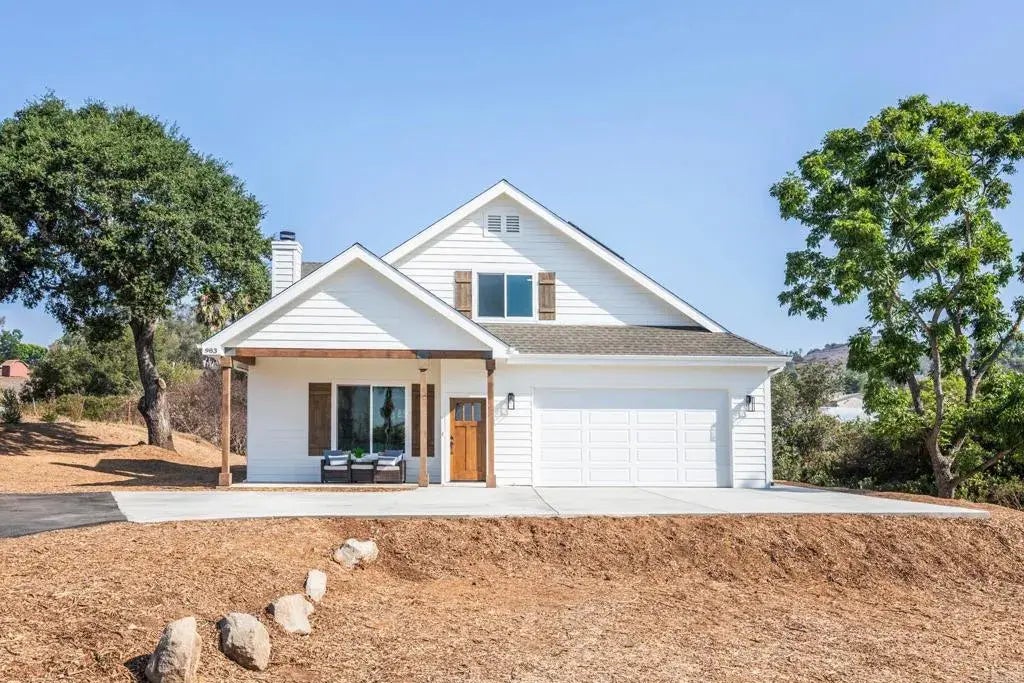 983 La Rueda Drive, Vista