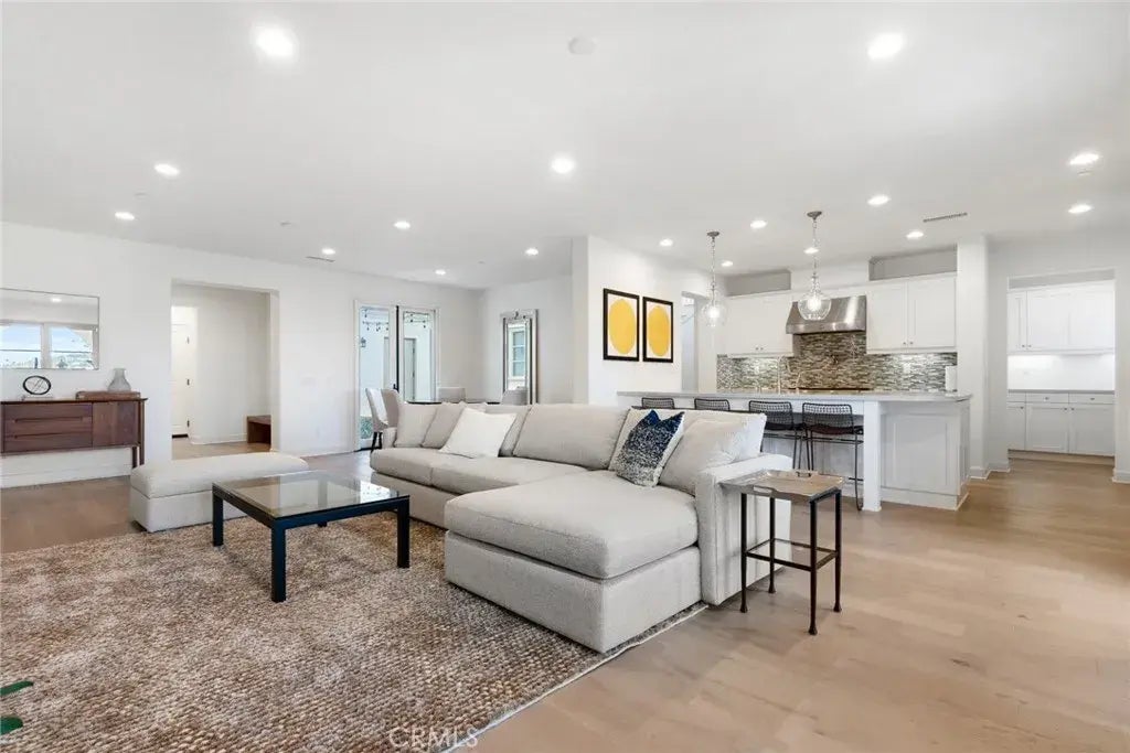 203 Via Galicia, San Clemente