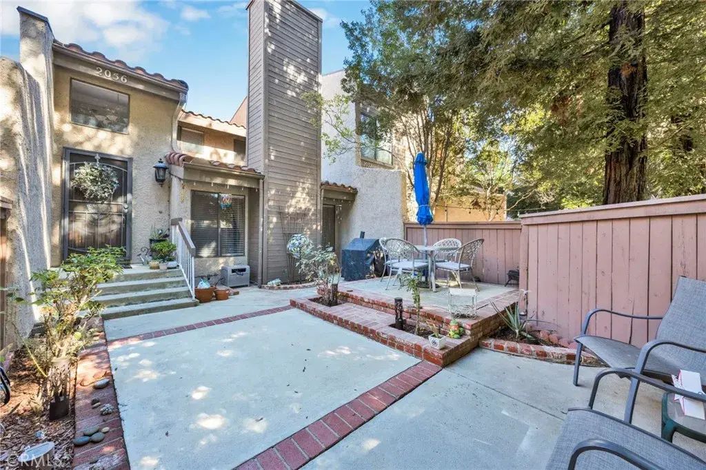 2056 Emory Avenue, Simi Valley