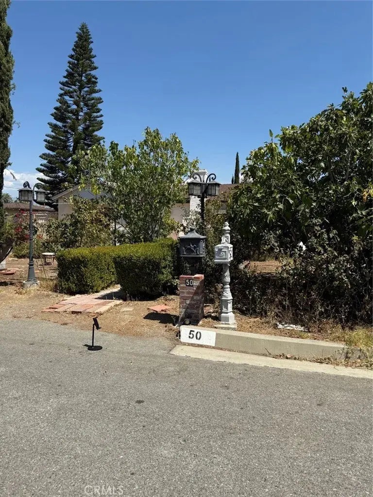 50 S Campana Flores Drive, West Covina