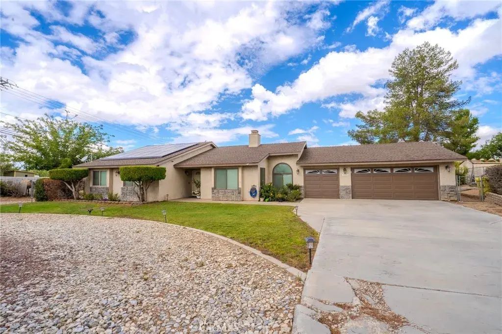 18106 Carob Street, Hesperia