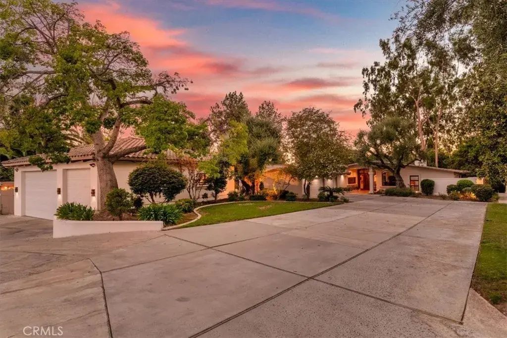 2100 Hathaway Place, Riverside