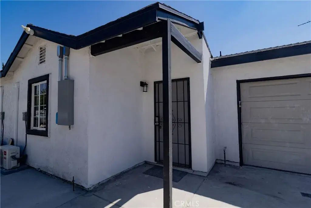 2315 Granada Avenue B, South El Monte