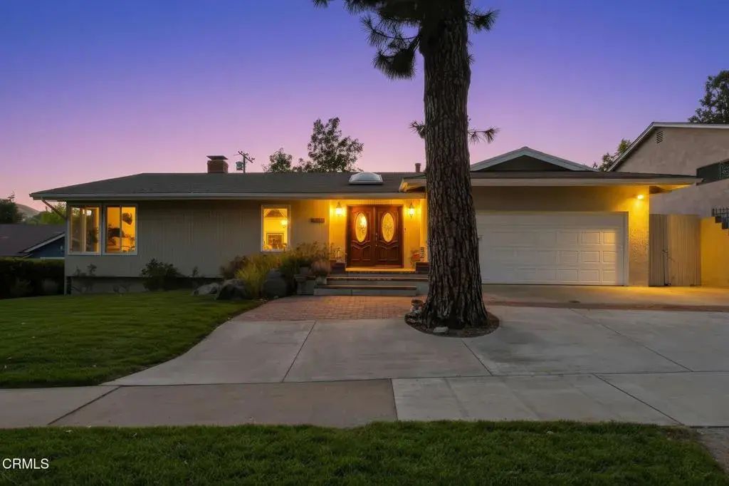 9545 Creemore Place, Tujunga