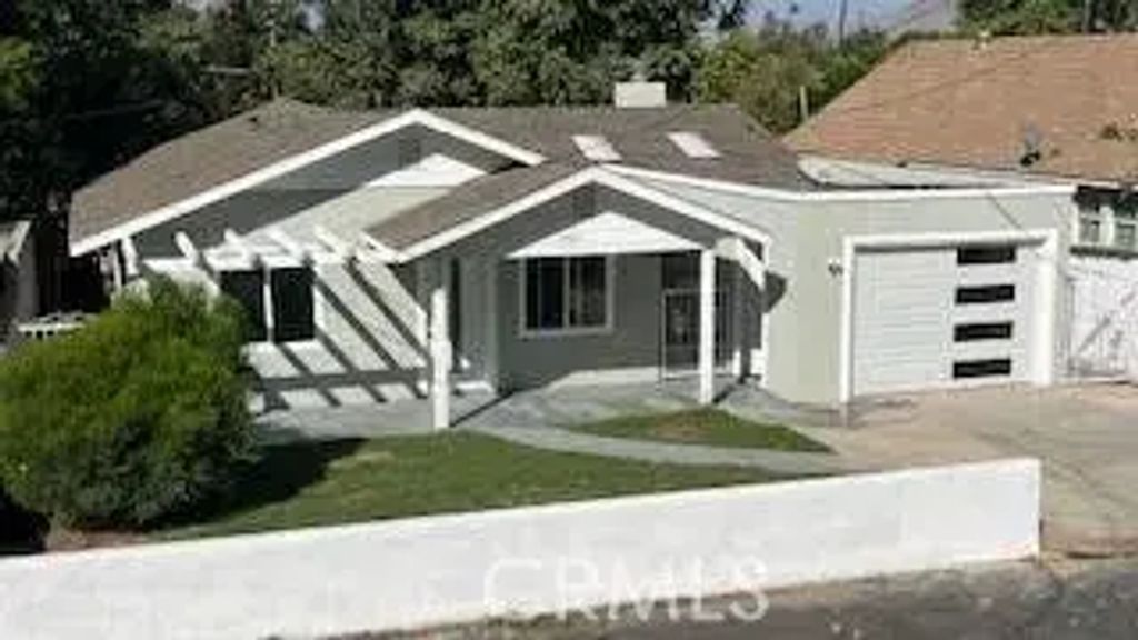 3943 Ridge Road, Riverside