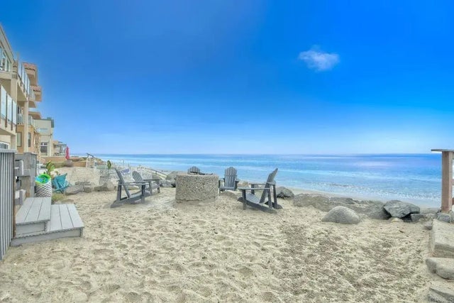 1409 S Pacific Street, Oceanside