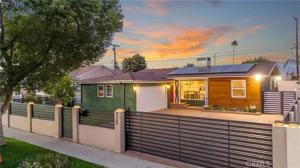 9360 Obeck Avenue, Arleta