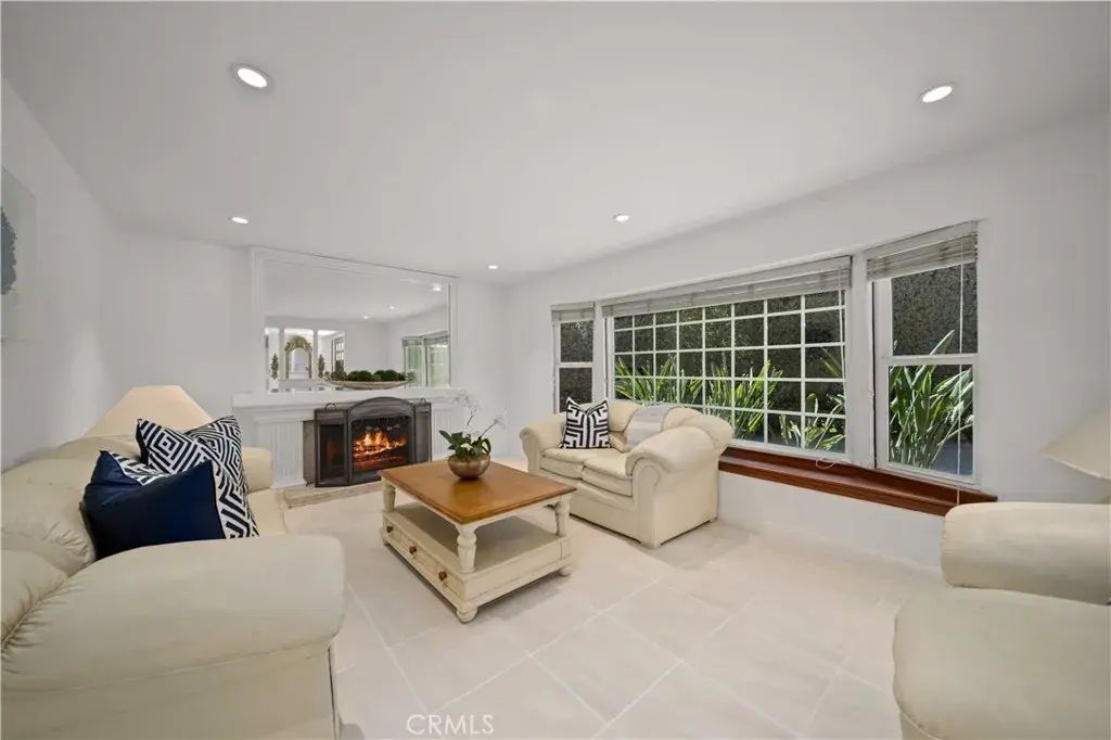 23900 Darbun Drive, Newhall