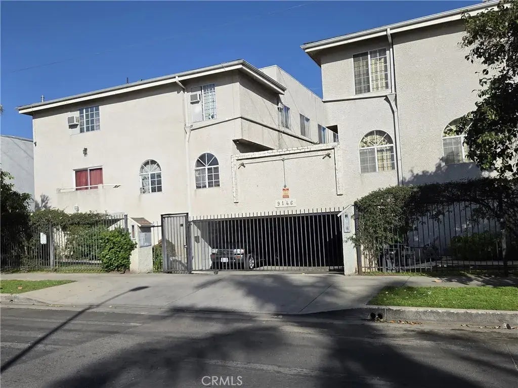 9146 Tobias Avenue 3, Panorama City