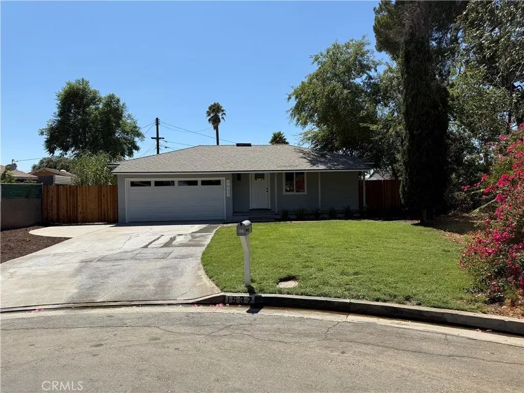 1537 Mulberry Street, Riverside