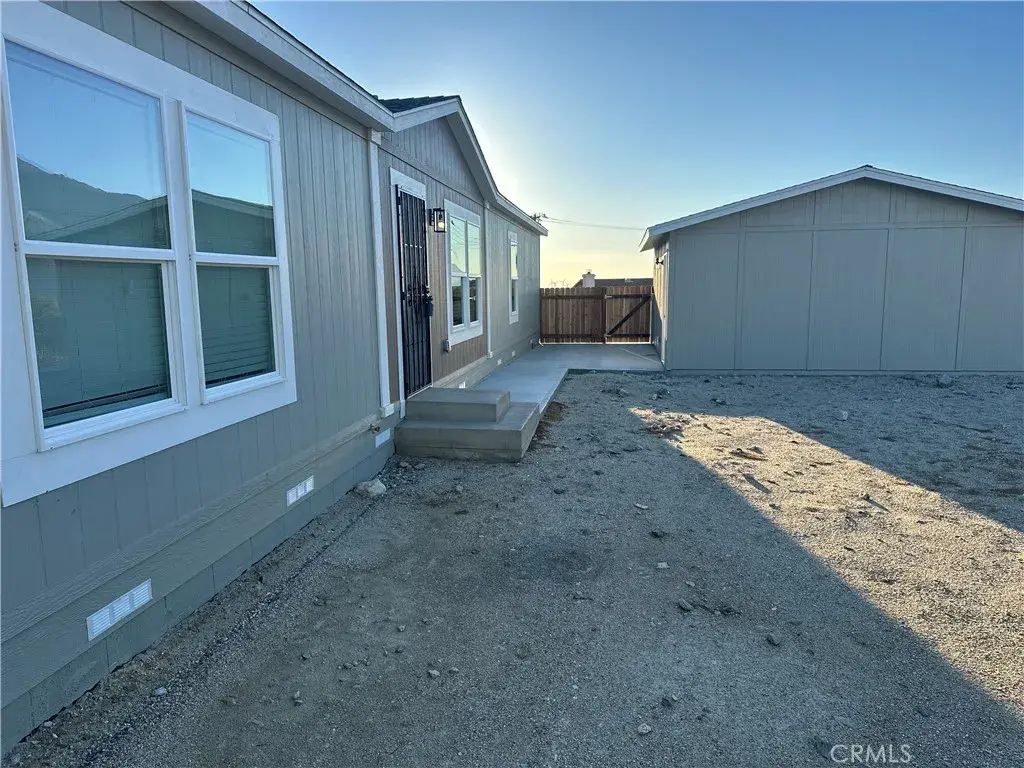 13435 Mesquite, Whitewater