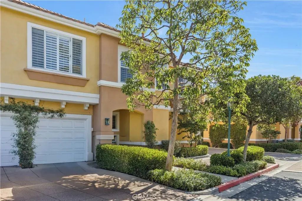 1501 Reggio Aisle, Irvine