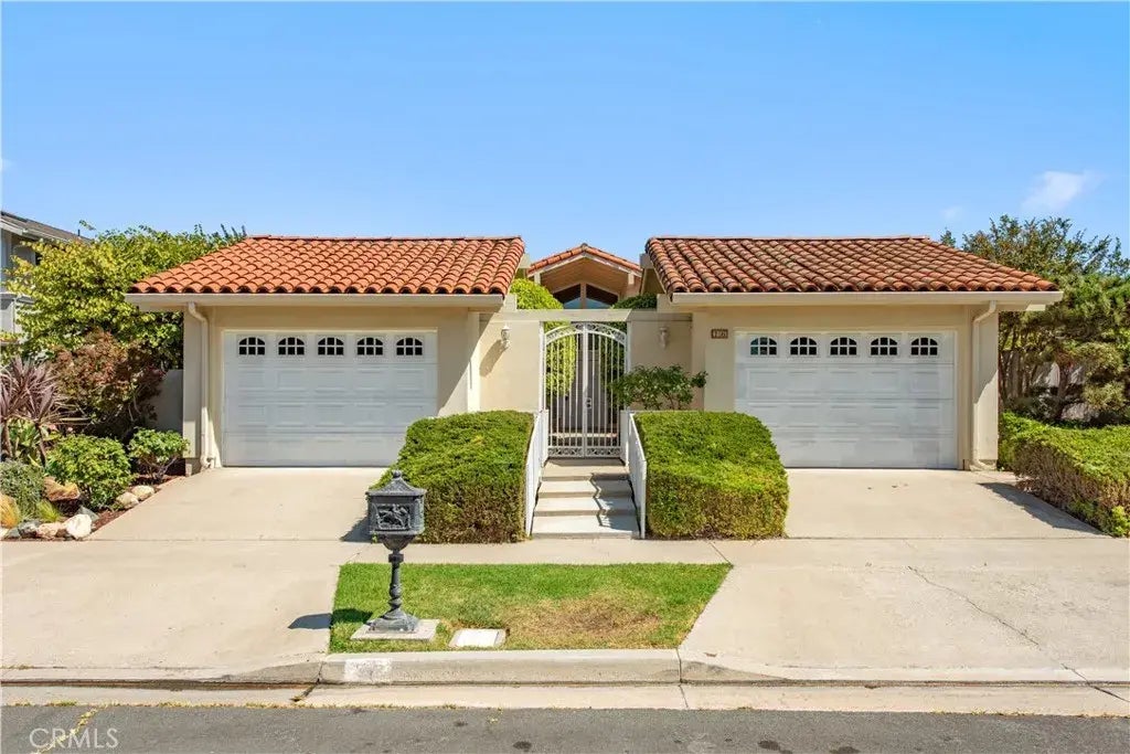 16 Gillman Street, Irvine