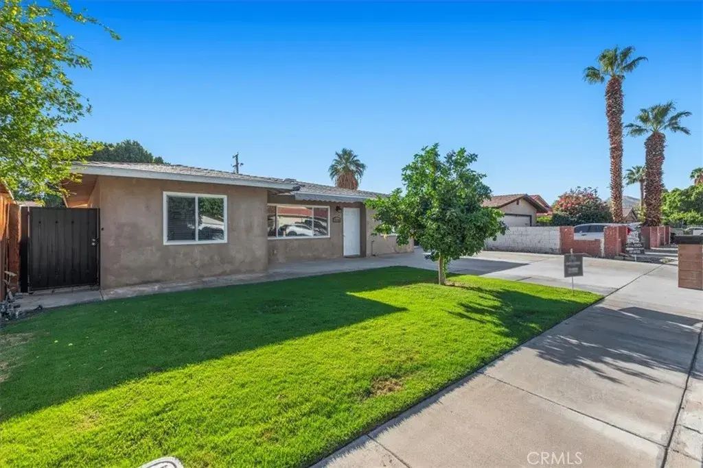 32768 Navajo Trail, Cathedral City
