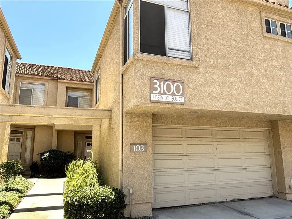 3100 Puesta Del Sol Court 103, Corona