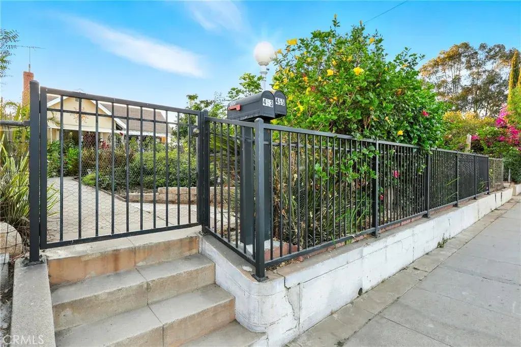 453-455 S Rowan Avenue, Los Angeles