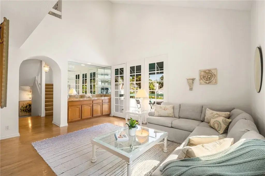 19412 Pompano Lane 106, Huntington Beach