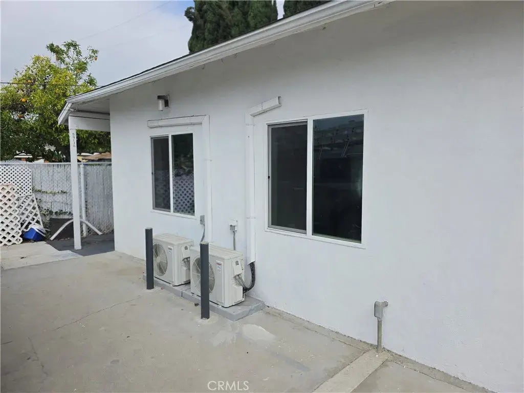 5417 Baltimore Street, Los Angeles