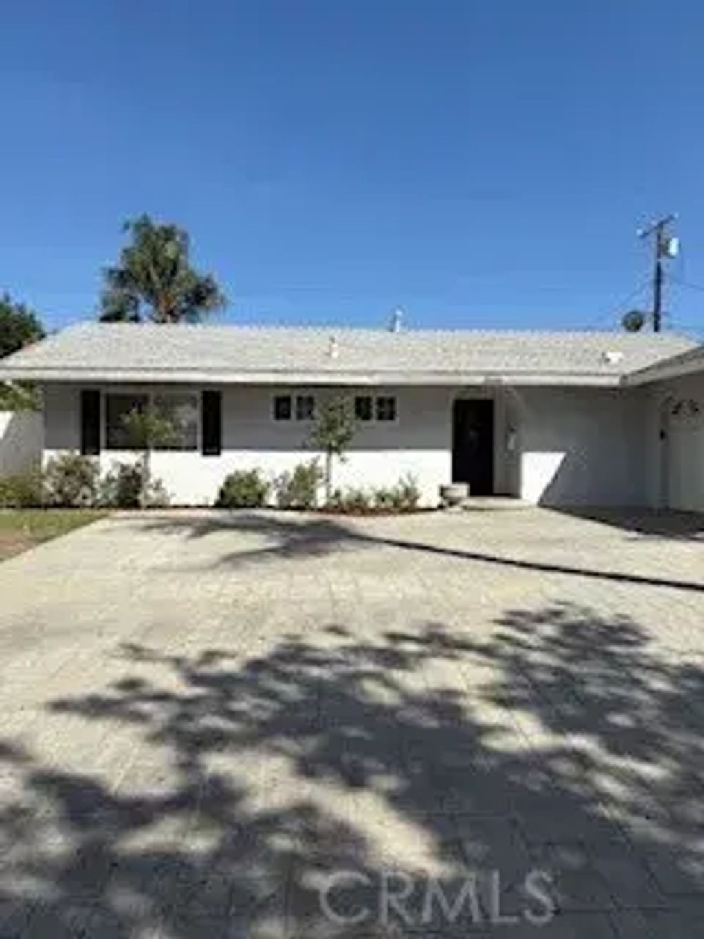 8440 Hanna Avenue, West Hills