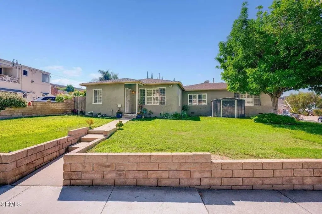 1900 E Chevy Chase Drive, Glendale