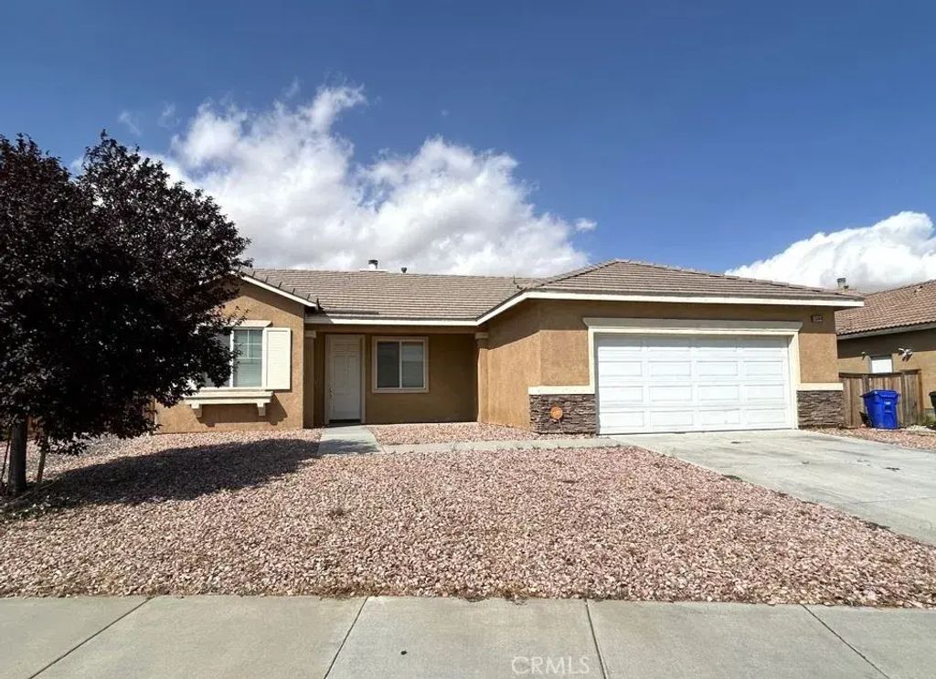 13344 Maywood Street, Victorville