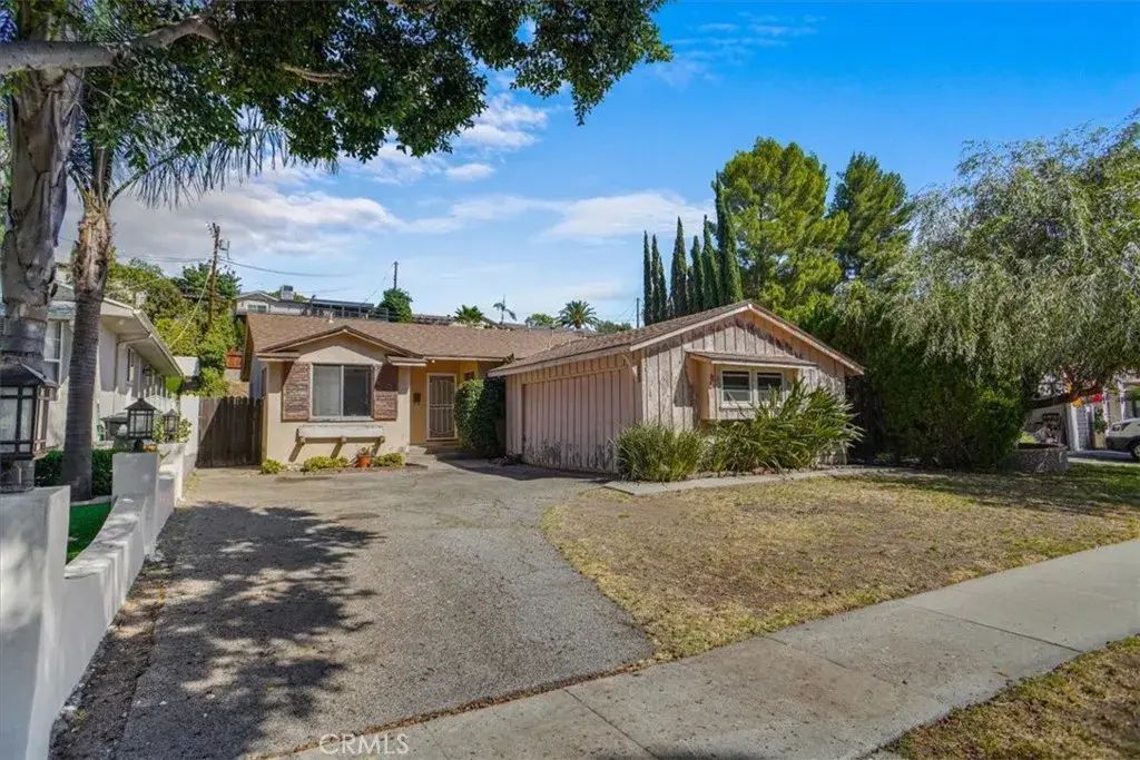9920 Cabanas Avenue, Tujunga