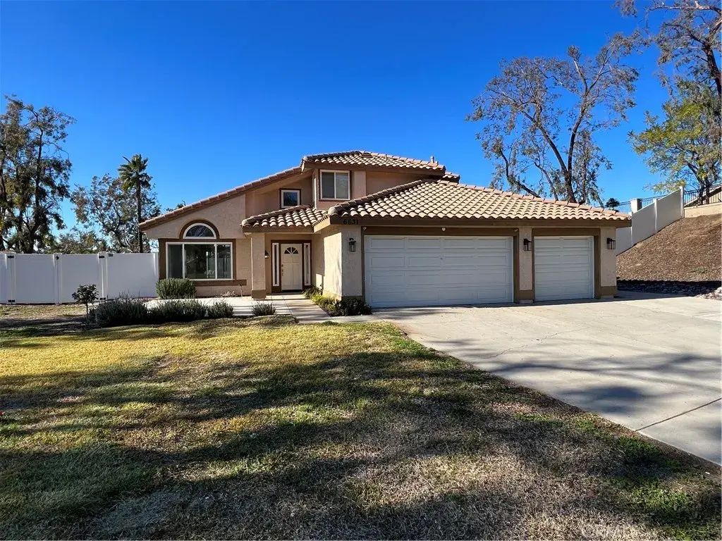 6631 New Ridge Drive, Riverside